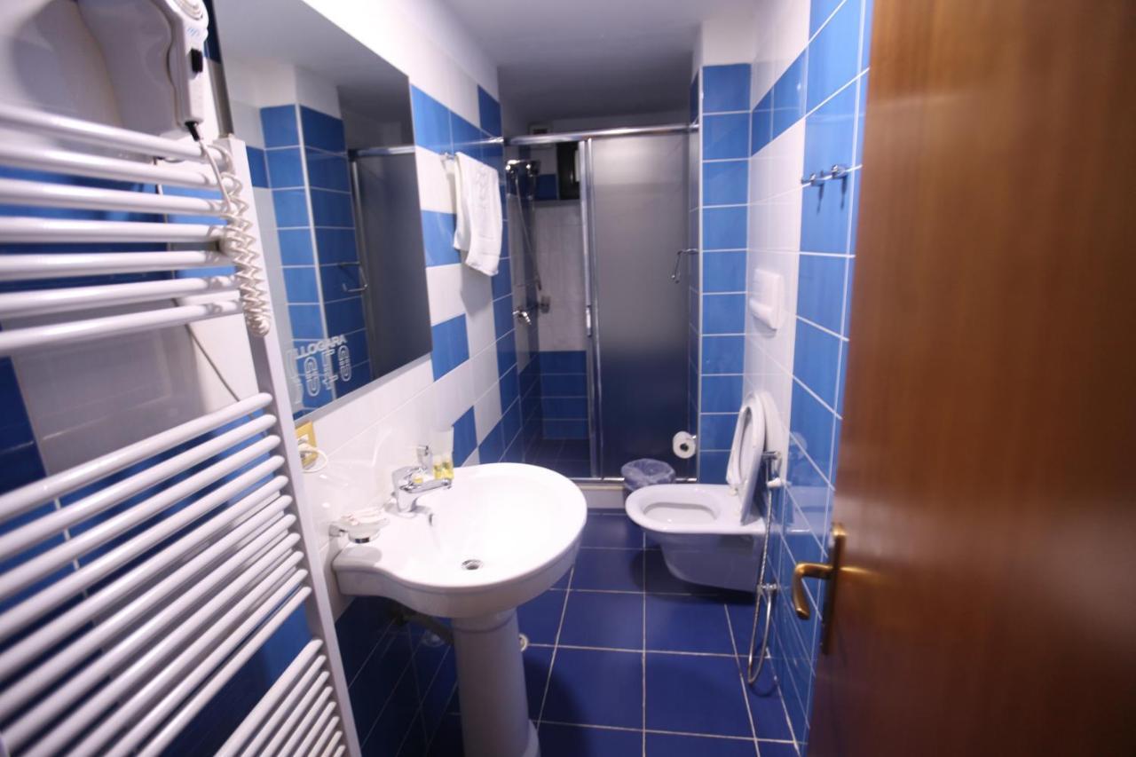 Hotel Sofo Dukat Ngoại thất bức ảnh